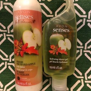 AVON SENSES SHOWER GEL AND BODY LOTION